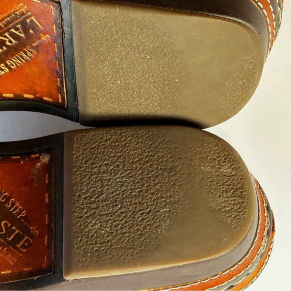 L'ATISTE Spring Step Chino Camel Brown Leather Clogs Size 41EU /11 US - Picture 9 of 13